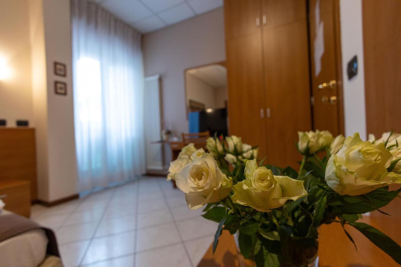 La Mimosa Lazise Otel Dış mekan fotoğraf