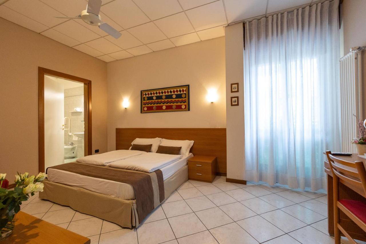 La Mimosa Lazise Otel Dış mekan fotoğraf