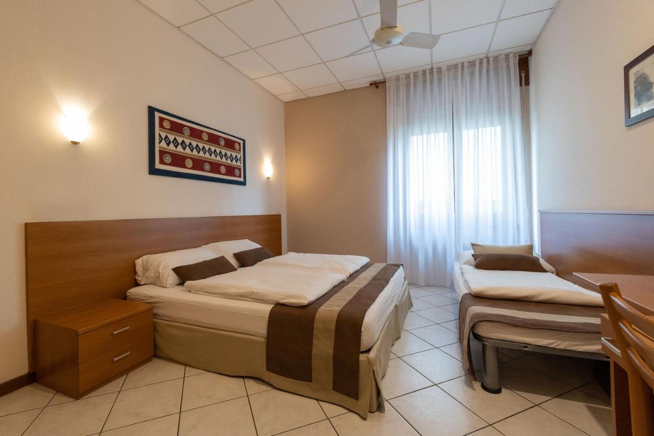 La Mimosa Lazise Otel Dış mekan fotoğraf
